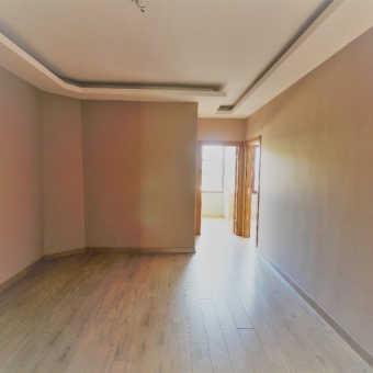 Çekmeköy Reşadiye Çift Ebeveyn Banyolu Asansörlü SATILIK Villa