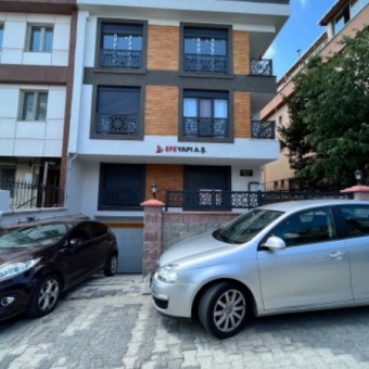 Üsküdar Çamlıca Kısıklı da Ara kat satılık 2+1 Daire