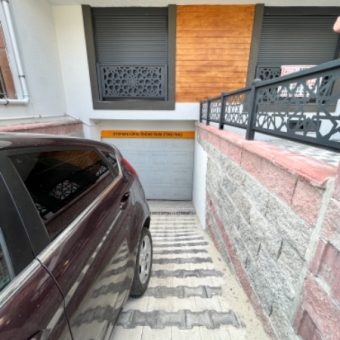 Üsküdar Çamlıca Kısıklı da Ara kat satılık 2+1 Daire