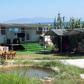Kamp yerinde kiralık bahçeli büfe