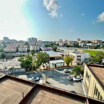 ACIBADEM'DE 3+1 125M2 ASANSÖRLÜ OTOPARKLI 3.KAT DAİRE...