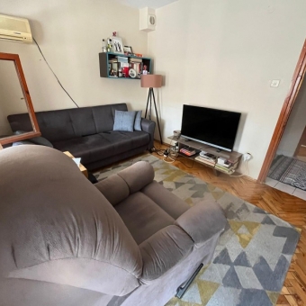 HASANPAŞA'DA 2+1 65M2 KOMBİLİ BALKONLU  ÇATI KATI...