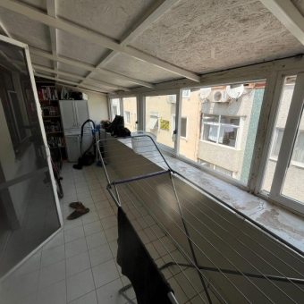 HASANPAŞA'DA 2+1 65M2 KOMBİLİ BALKONLU  ÇATI KATI...