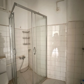 MODA CADDESİNE ÇOK YAKIN 1+1 60M2 KOMBİLİ ÇİFT CEPHELİ 1.KAT DAİRE