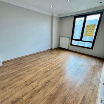 IŞIK RESİDENCEDE 3+1 130M2 KOMBİLİ KAPALI OTOPARKLI 8.KAT..