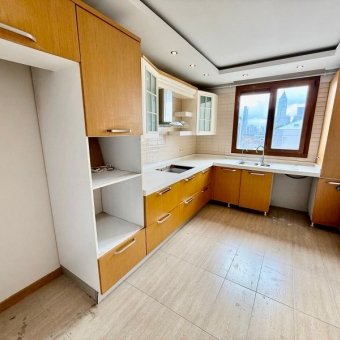 IŞIK RESİDENCEDE 3+1 130M2 KOMBİLİ KAPALI OTOPARKLI 8.KAT..