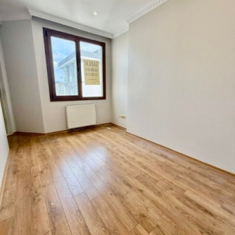 IŞIK RESİDENCEDE 3+1 130M2 KOMBİLİ KAPALI OTOPARKLI 8.KAT..