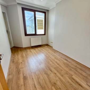 IŞIK RESİDENCEDE 3+1 130M2 KOMBİLİ KAPALI OTOPARKLI 8.KAT..