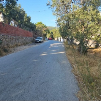 ARMUTLU FISTIKLI MEVKİİNDE 980M2 YOLA CEPHELİ FIRSAT...