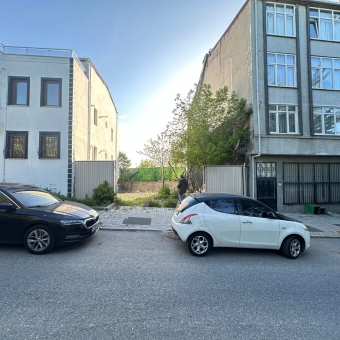 STAR'DAN ÇAMLICA BİLFEN VE MESA KARŞISI 180M2 ARSA..