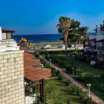 Mersin Anamur Denize Sıfır Site İçerisinde Satılık Tripleks Daire